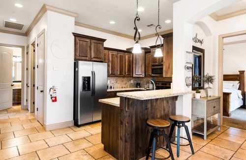 St. George Condo | The View | 3-bedroom condo with resort amenities