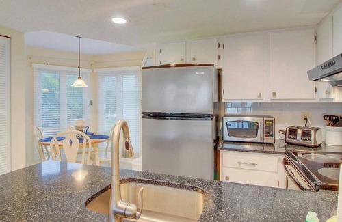 Isle of Palms Condo | "The View" at 204 F Port O Call|180 degree Oceanfront Views|Large Screen Porch|Updated Kitchen|Pe.