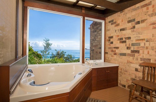 Culburra Beach House | The View @ Culburra - 1 Min Walk to Beach