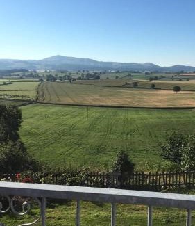 Kingswood House | The View