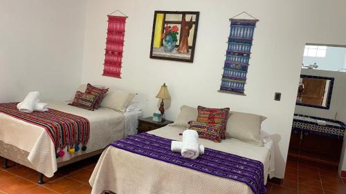 Santa Ana House | The View Guest House Room E