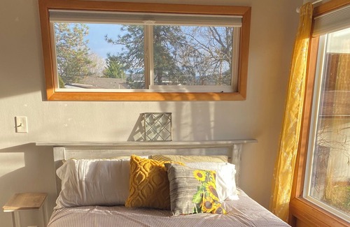 The Dalles House | The View Home
