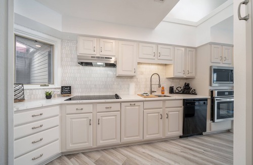 Lake Hamilton Condo | The View on Lake Hamilton w/Boat Slip