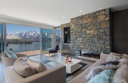 Fernhill Villa | The Views and Spa by Staysouth