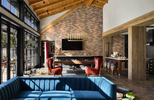 Yountville Villa | The Villa at The Estate Yountville – 5 Bedrooms, Outdoor Pool & Hot Tub