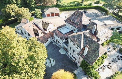 Montreux Villa | The Villa at the Sangata Mansion