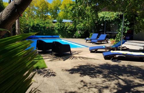Anderson Park Apartment | The Village Apartment, just steps to the Village shops, bars and restaurants