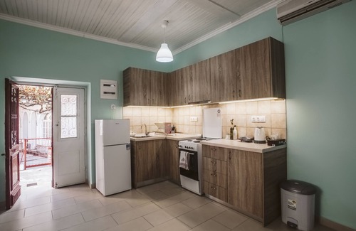 Benitses Cottage | The Village Cottage (with private patio garden) Edit