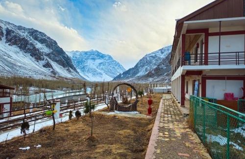 Kargil Bed & Breakfast | The VILLAGE RESORT ASHUNA