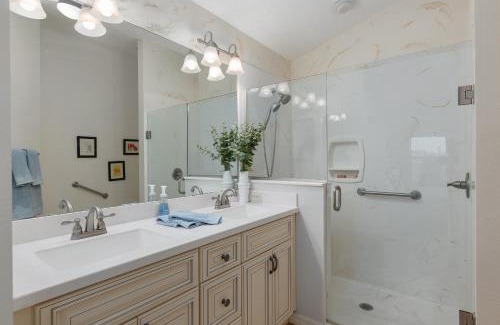 Duval Villa | The Villages Courtyard Villa, Golf Cart, Private Yard, Prime Location