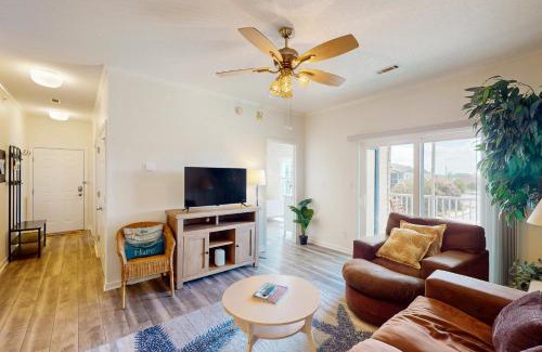 Villages of Five Points Apartment | The Villages of Five Points - 17059 S Brandt St. Unit 3306