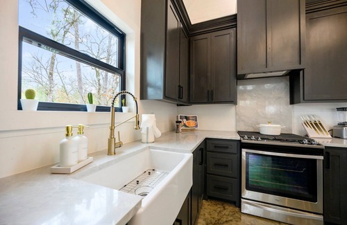 Broken Bow Cabin | The Vine: A Dream Escape for Couples!