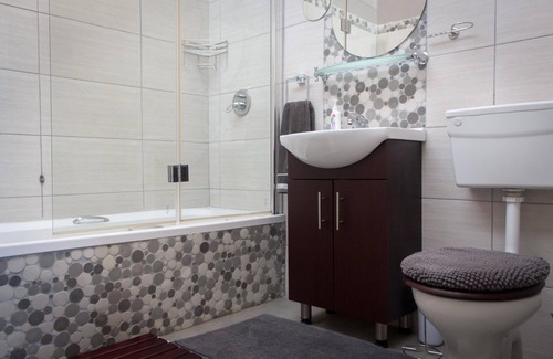 Caledon House | The Vintage Crane Guesthouse