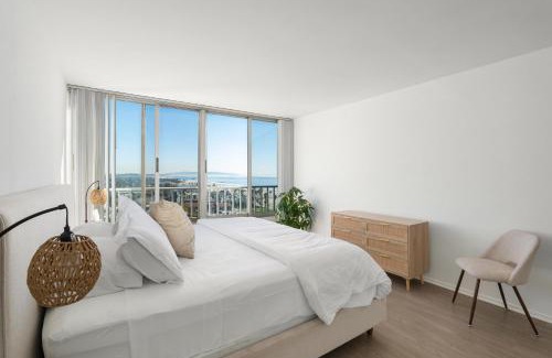 Wilshire Montana Apartment | The violet-Santa Monica highrise beach front&view