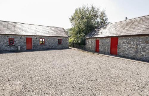Dunmore House | The Visiting House