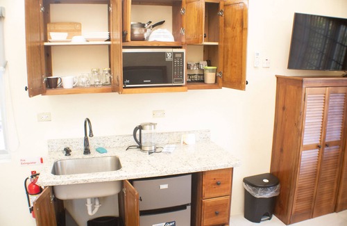 Falmouth House | The Vista Inn