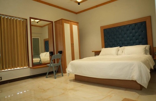 Thiruthani Hotel | THE VP RESIDENCY TOWERRS