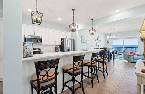 Port St. Joe Condo | The Vue 2A - Gulf Front, Roof Top Pool, Hot Tub, Family Fav