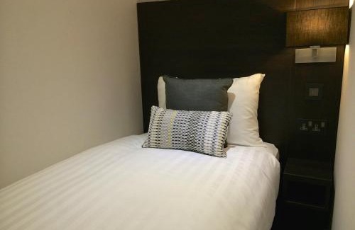West Kensington Hotel | The W14 Kensington