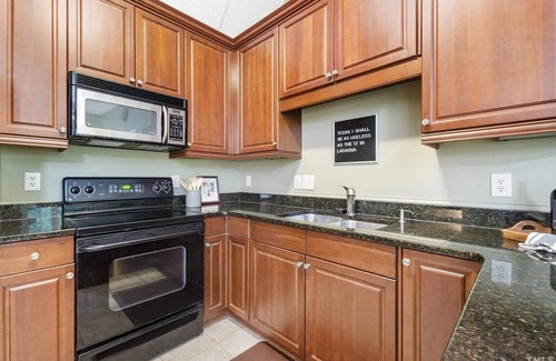 Wake Forest House | The Wake Forest Estate Resort Style near Golf Course!