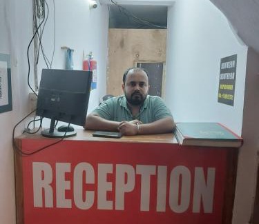 Sector 27 Hotel | The Walk Inn