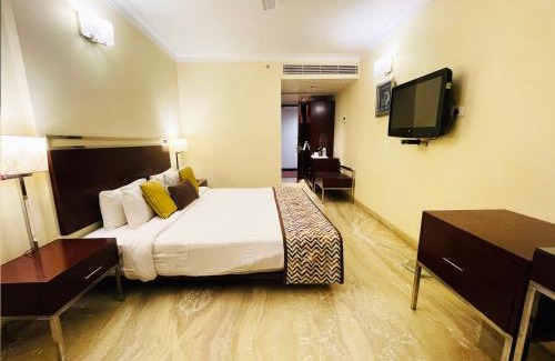 Pink City Hotel | The Wall Street Beacon, Jaipur
