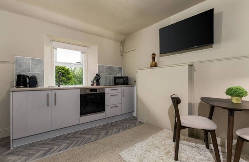Tillicoultry Apartment | The Wallace Suite by The Wallace Monument