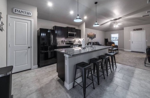 Lubbock House | The Wander Inn - 3BR/2BA - New Construction