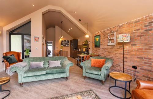 Haxby House | The Warehouse with Free Parking