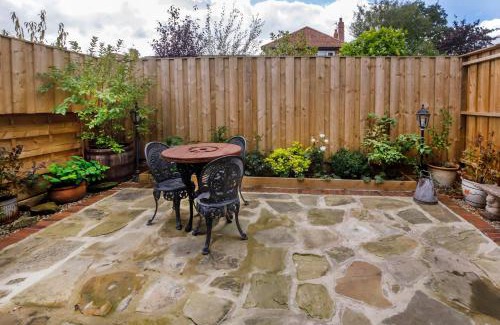 Haxby House | The Warehouse with Free Parking