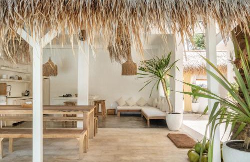 Pecatu Hotel | The Warm Sun - Bingin