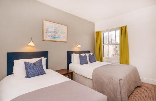 Clifton Hotel | The Washington