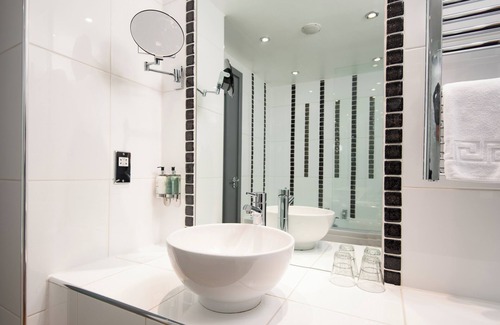 Waterhead Hotel | The Waterhead Inn - The Inn Collection group