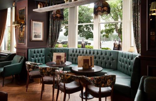 Waterhead Hotel | The Waterhead Inn- The Inn Collection Group