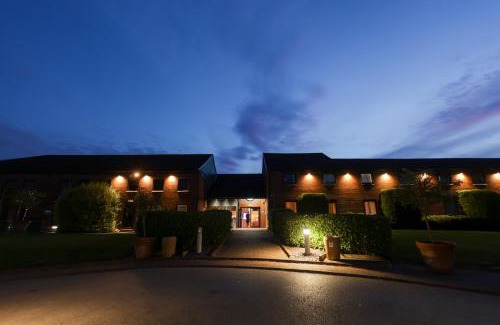 Didsbury Hotel | The Waterside Hotel and Leisure Club