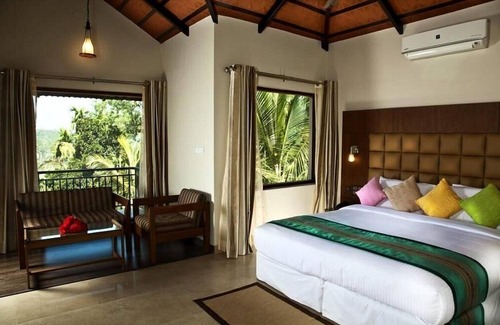 Sulthan Bathery Hotel | The Wave Wayanad Resort