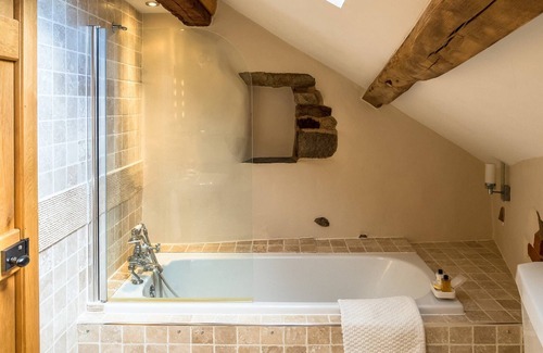 Whitbeck House | The Wayside and Whisky Barn