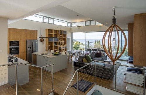 Whale Beach House | The Wedge - Commanding Position