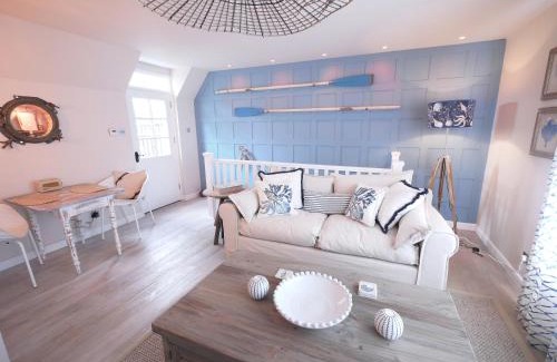 Lower Largo House | The Wee Blue House, East Neuk