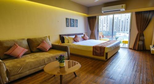 Surat Hotel | The Weekend Address Managed By Living Hub