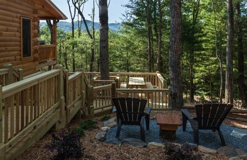 Ellijay Cabin | The Weeks End | Ellijay, GA
