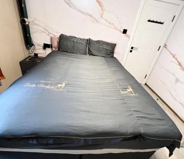 Pembroke Dock Bed & Breakfast | The Welsh Space - Newly Renovated!