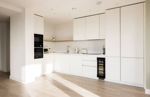 Alperton Apartment | The Wembley Apartment