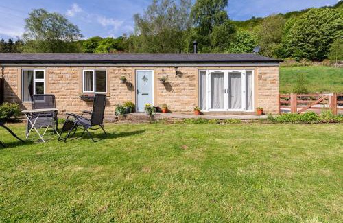 Hebden Bridge House | The Wendy House in beautiful Hardcastle Crags