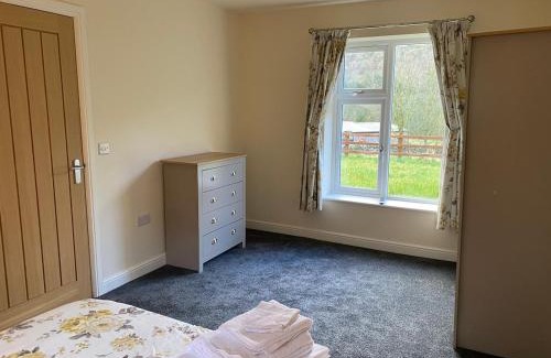 Hebden Bridge House | The Wendy House in beautiful Hardcastle Crags