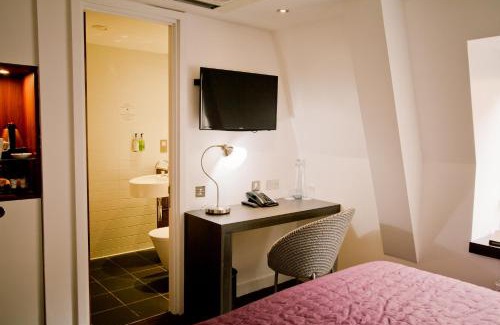 Euston Hotel | The Wesley Euston