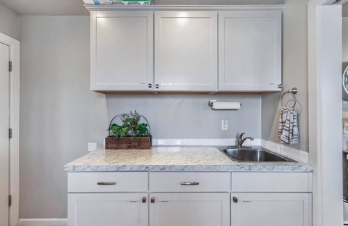 Buhl House | The West End Cottage