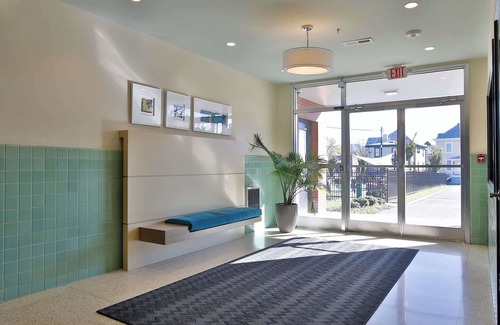Roanoke Apartment | The West End Flats Downtown Free Parking ⛰️