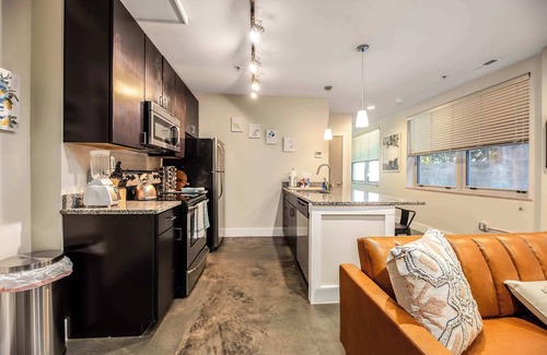 Roanoke Apartment | The West End Flats Su