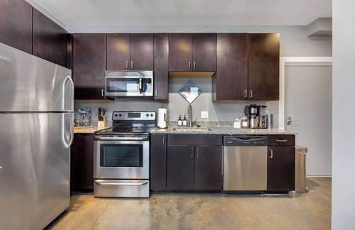 Roanoke Apartment | The West End Flats Su
